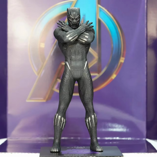 Iron Man & Panther Statue - 23cm PVC - Avengers Gift - Picture 2 of 8