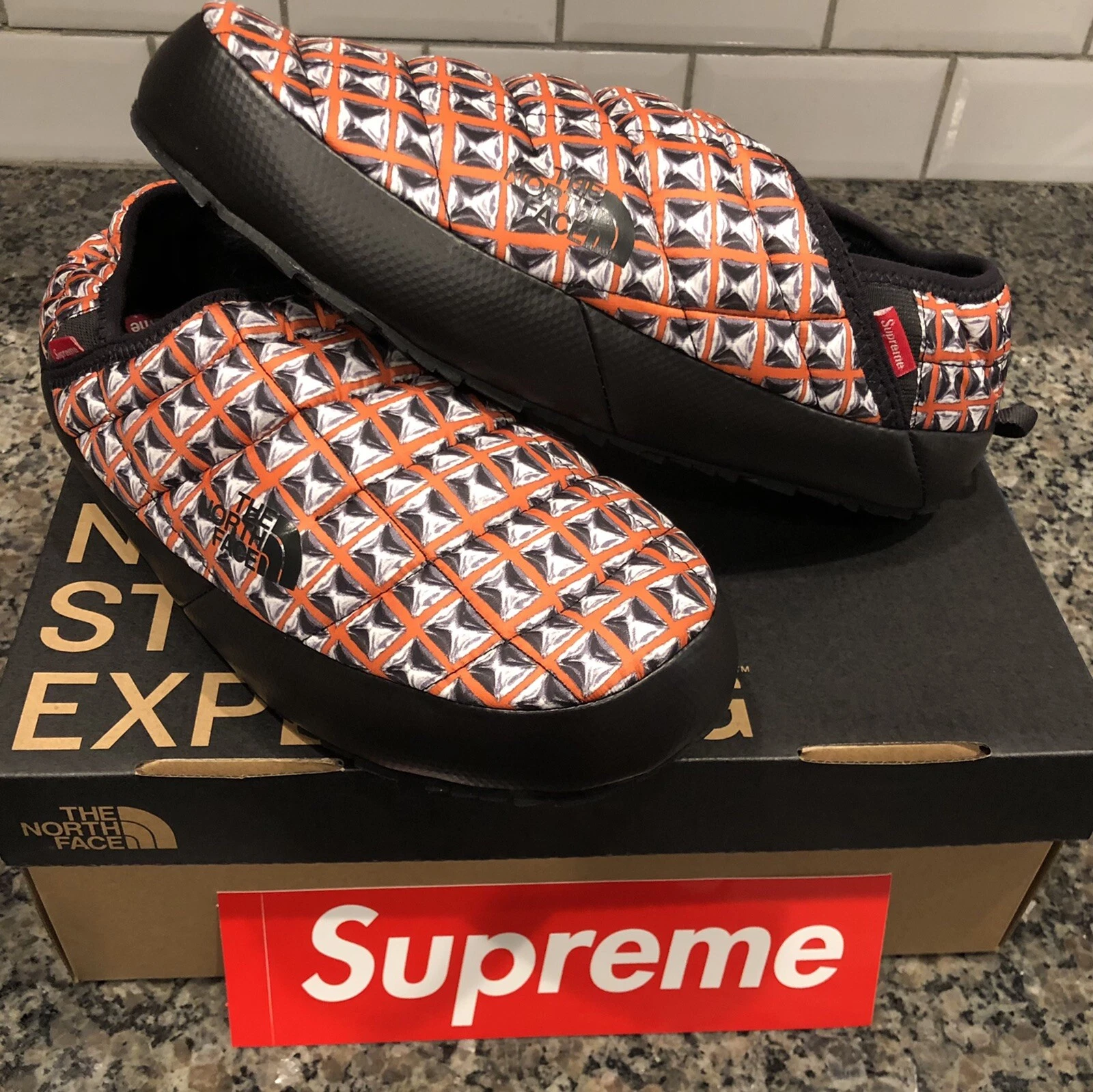 Mule de traction cloutée Supreme x Northface taille 8 SS21