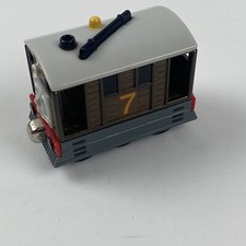 Thomas The Train Take N Play TOBY 2002 Brown 7 Diecast Magnetic Tram