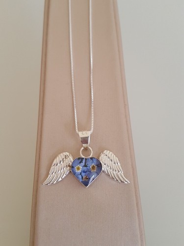 COLLAR Y COLGANTE DE PLATA VIOLETA GRITANDO OLVÍDAME NO- ALAS DE ÁNGEL - Imagen 3 de 12