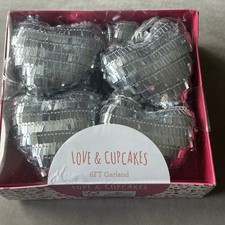 Love  Cupcakes Silver Heart Garland 6 Ft Brand New