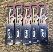 Lot of 5 Oral-B Advanced Whitening Toothbrushes - Medium - NEW