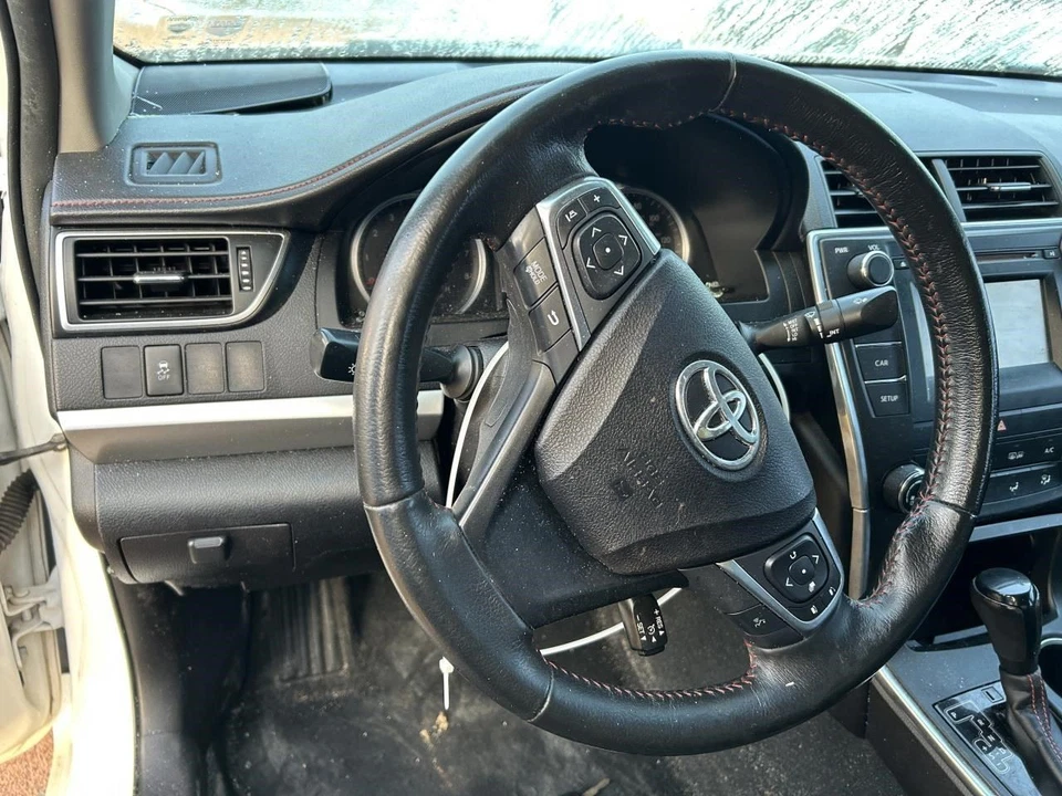 CAMRY     2015 Fuel Vapor Canister 104909567 - Image 4 of 4