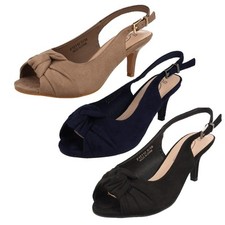 Chaussures À Talon Chaton À Bride Arrière Large Pour Femmes F12110