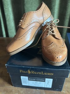 AWESOME!  New In Box Ralph Lauren Girls Leather Wingtip Shoes Size 2