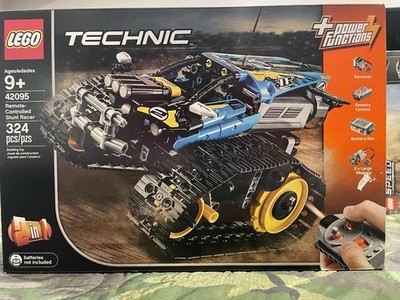 Lego Remote-Controlled Stunt Racer 42095 Technic NISB RETIRED