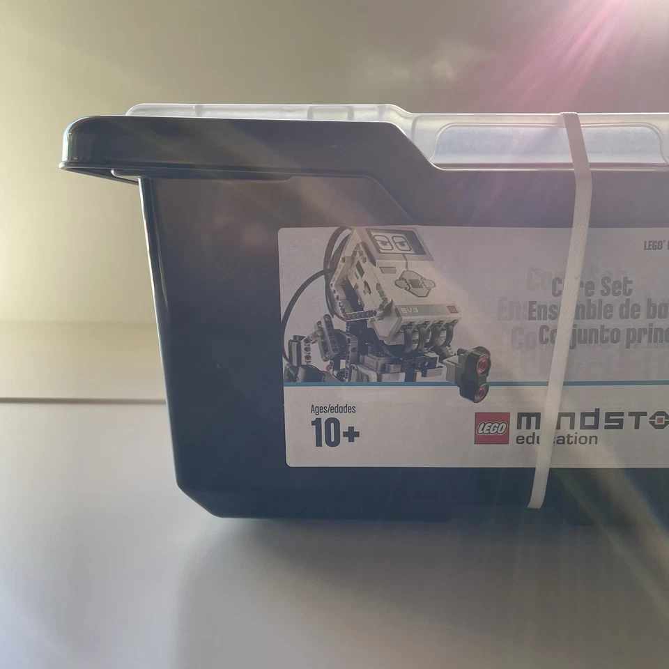 LEGO Education: Mindstorms EV3 Robotics Core Set 45544 BRAND NEW FACTORY SEALED - Image 4 of 4