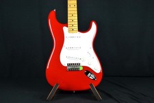 FENDER INTERA III STRATOCASTER E BORSA FINE ANNI '50, ROSSO DAKOTA, benvenuto acquirente internazionale
