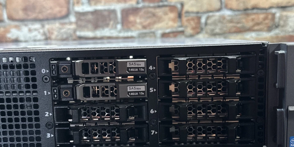 Servidor Dell PowerEdge R710 E02S Modelo: 5Y4Y6S1 Foto 3 de 4