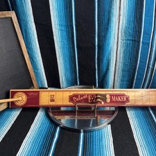 Offray Deluxe EZ Bow Maker W/Ribbon Spool Holder Guide Professional Looking Bows