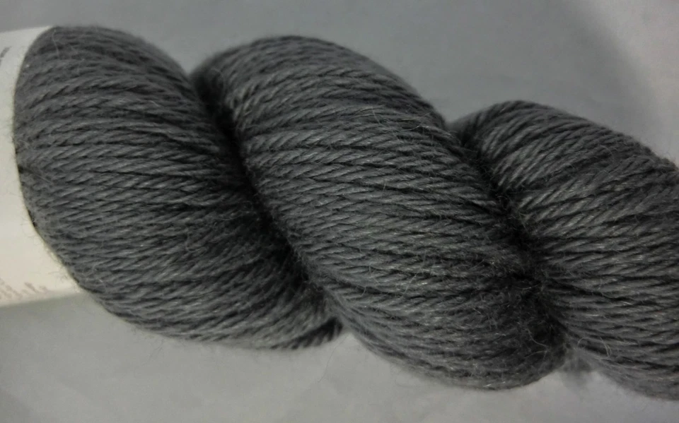 (379 €/kg): 50 g Rowan Finest, Farbe SH 003 Temptation - mittelgrau #3704 - Bild 3 von 3