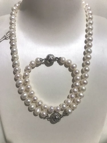 COLLANA E BRACCIALE DI PERLE NATURALI F.W. MM. 8,00/8,50 C/ SUSTE IN ARGENTO 925