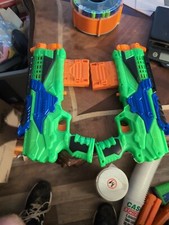 2 Buzz Bee Toy Blaster BBT1902 w/ 2nd Generic gun 2 Magazines Green 16 darts