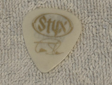 STYX TOMMY SHAW SIGNATURE GUITAR PICK BRAVE NEW WORLD CONCERT TOUR STAGE USED