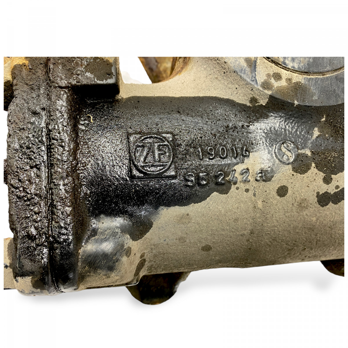 1401601 95955206 19014 95242 Steering gear RHD DAF LF truck parts 