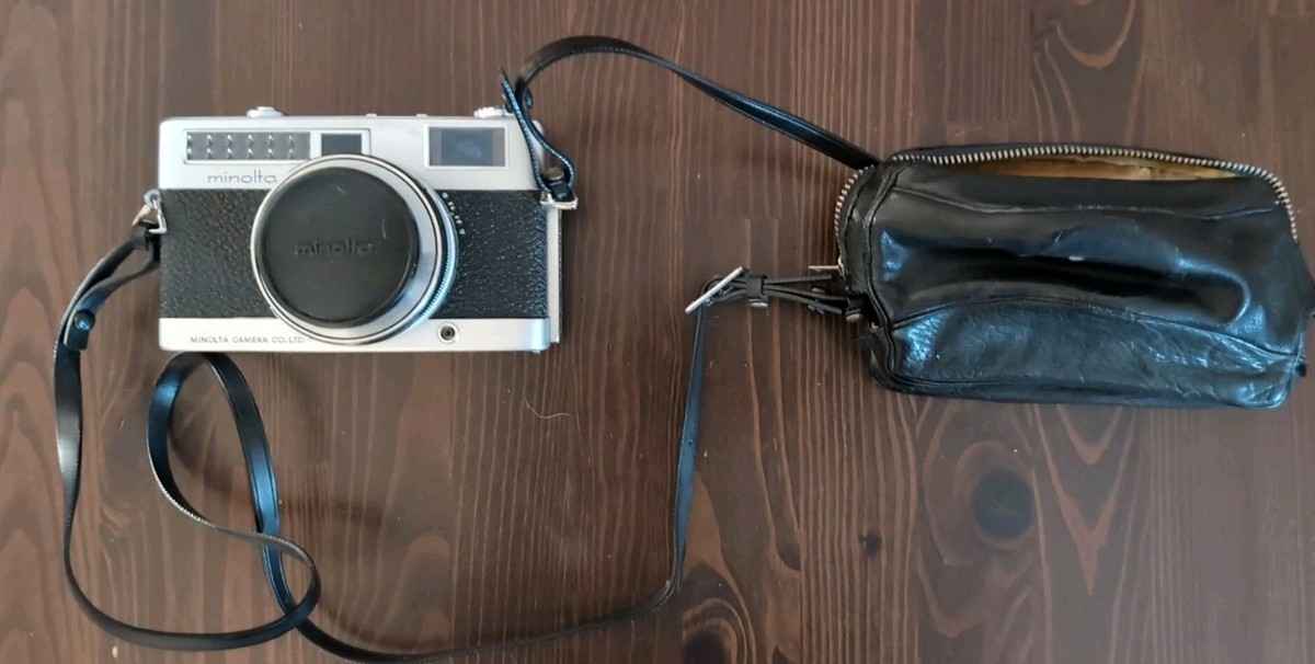 Minolta Minoltina-S Rangefinder Rokkor QF 1:1.8 f=40mm Leather