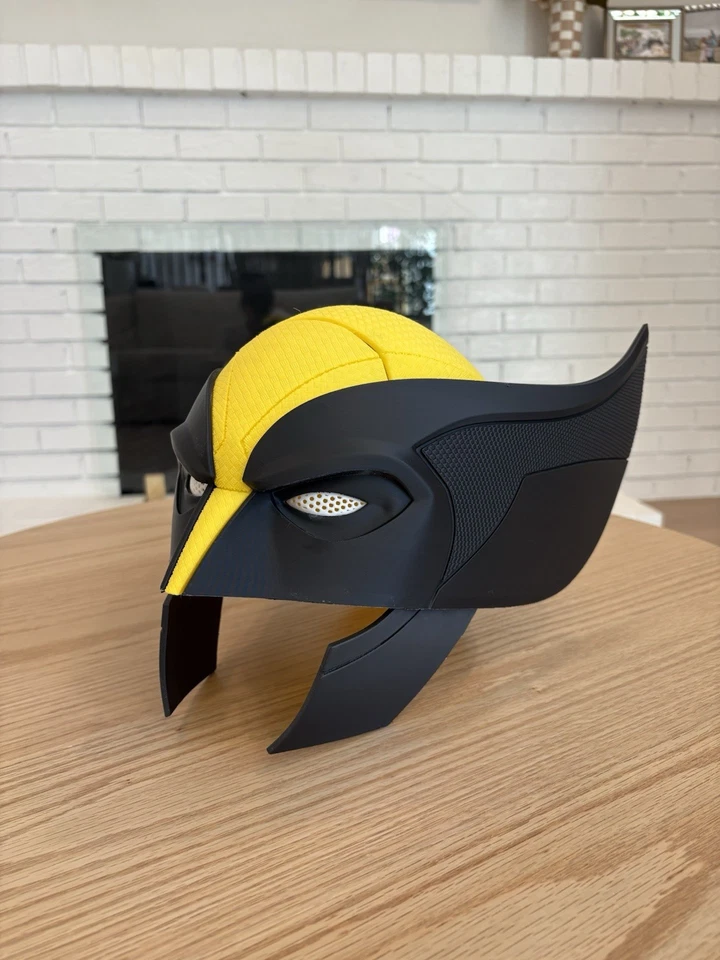 Casco Máscara Wolverine Impreso en 3D Magnético Logan Usable o Exhibición TAMAÑO PERSONALIZADO Foto 2 de 4