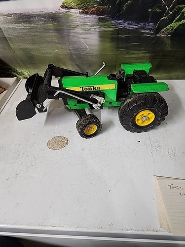 Vintage Pressed Steel TONKA Toys Green Tractor w XMB 975 XR 101 Tires John Deere