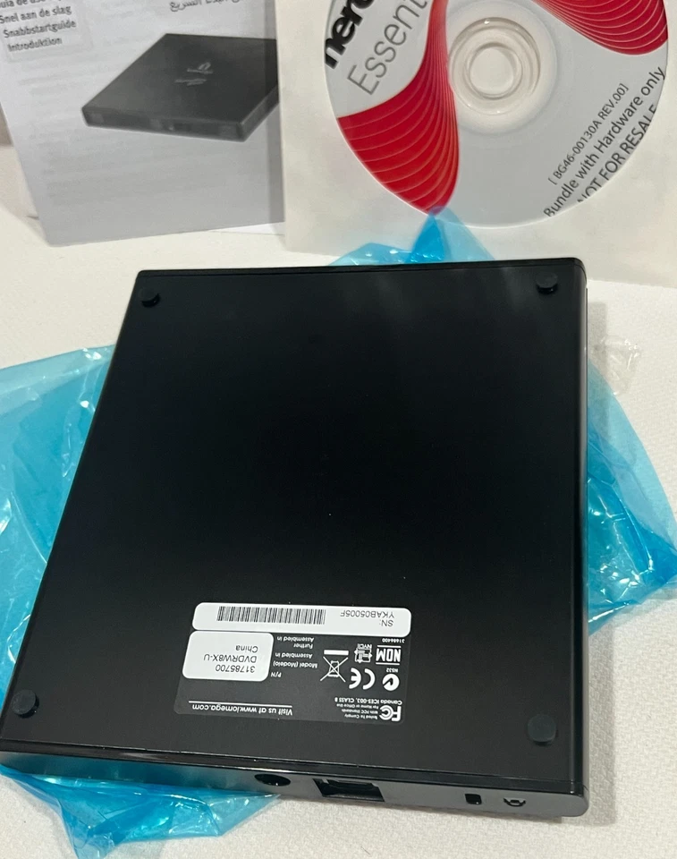 Iomega Super Slim Portable DVD Writer USB 2.0 PC/Mac/Linux Nero Software - Image 4 of 4