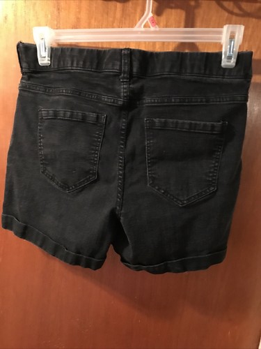 time and tru black denim shorts Size 8-10. Used But In Great Shape - Picture 3 of 8