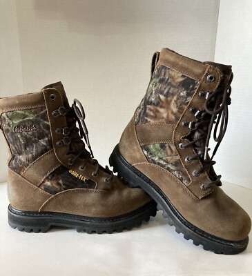 Cabela display picture 1