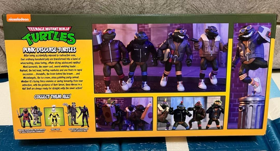 NECA TMNT Teenage Mutant Ninja Turtles Punk Disguise Turtles Ver