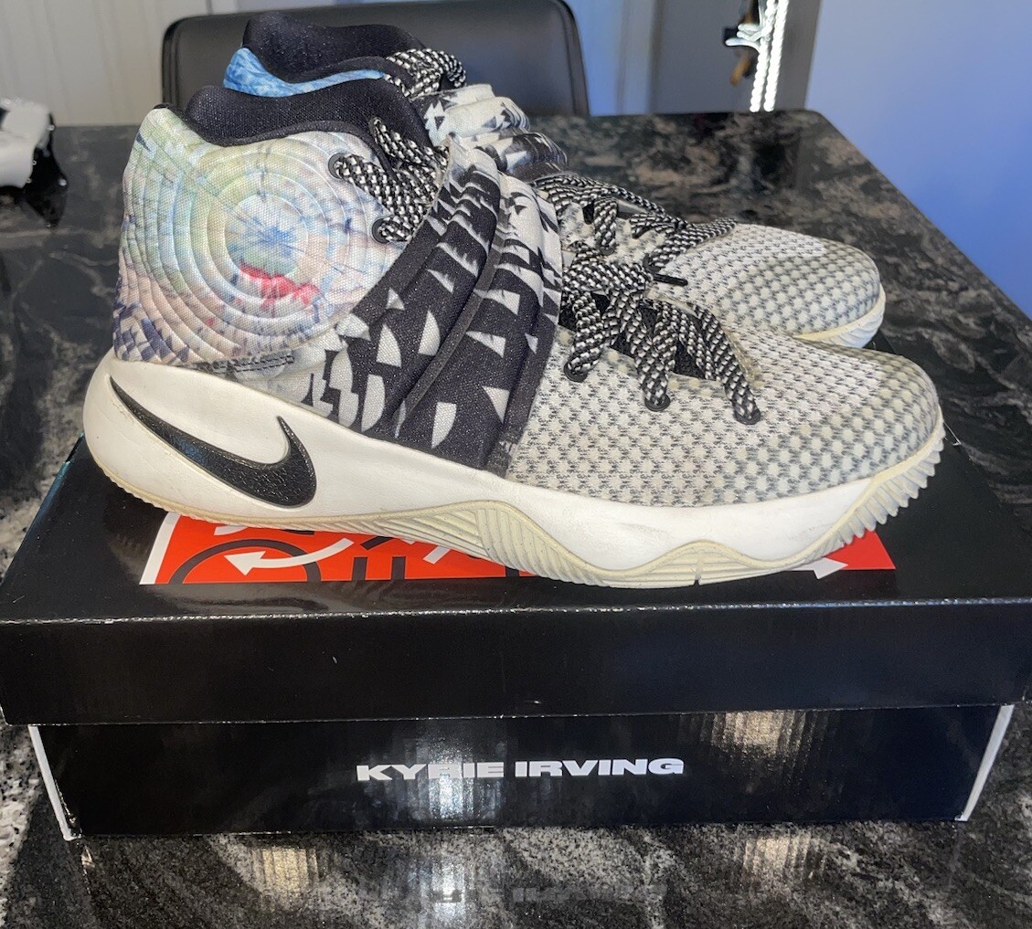 Nike Kyrie Effect Mens Size Tie-Dye Basketball Sneakers 2015 OG  Colorway - Main Image