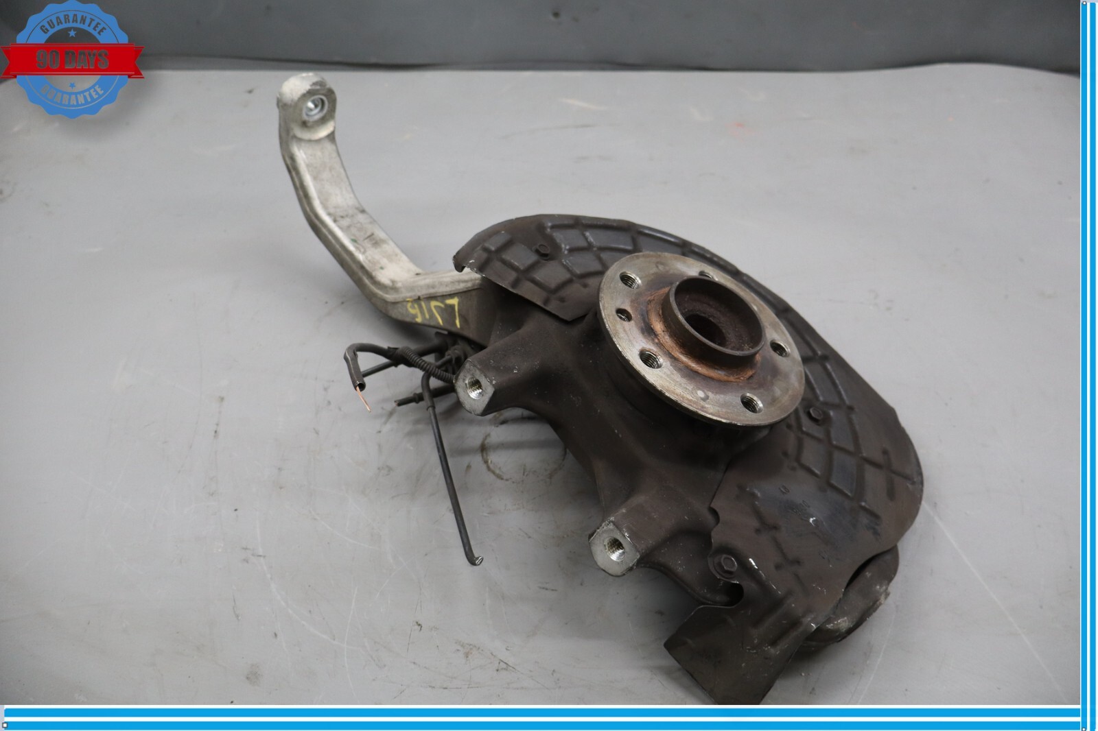 17-21 Maserati Ghibli Front Left Side Wheel Spindle Knuckle Hub Bearing Oem