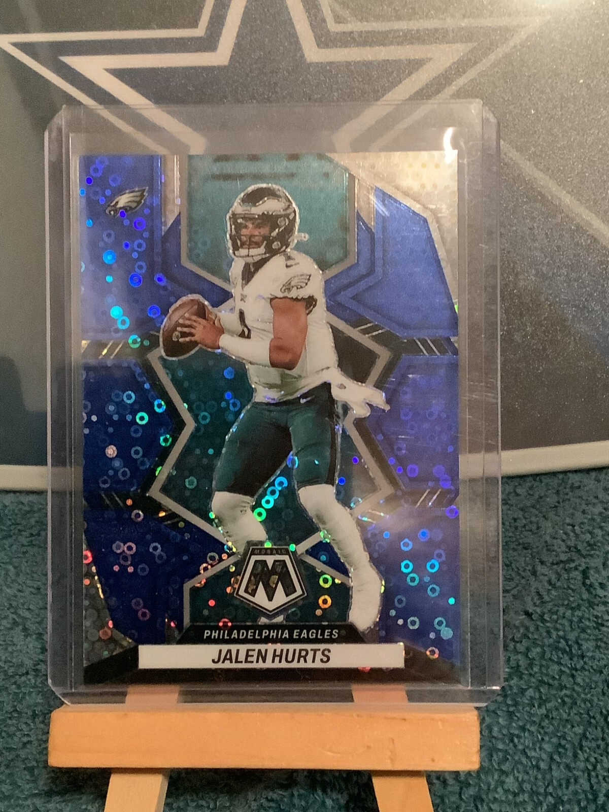 2021 Panini Mosaic - 46/75 No Huddle Mosaic Blue Prizm #160 Jalen Hurts