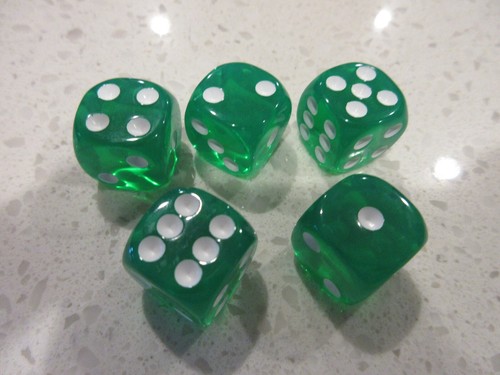Game Dice Set of 5 loose DK GREEN 16mm Gaming Dice + FREE Las Vegas Poker Chip