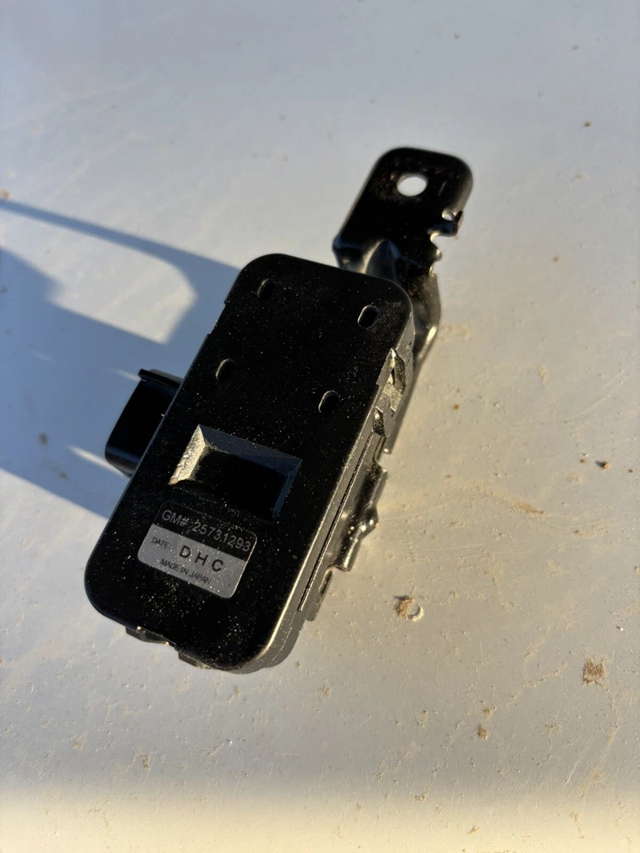 Sensor de temperatura Cadillac STS 2005-2007 R2063 25731293 Foto 2 de 4