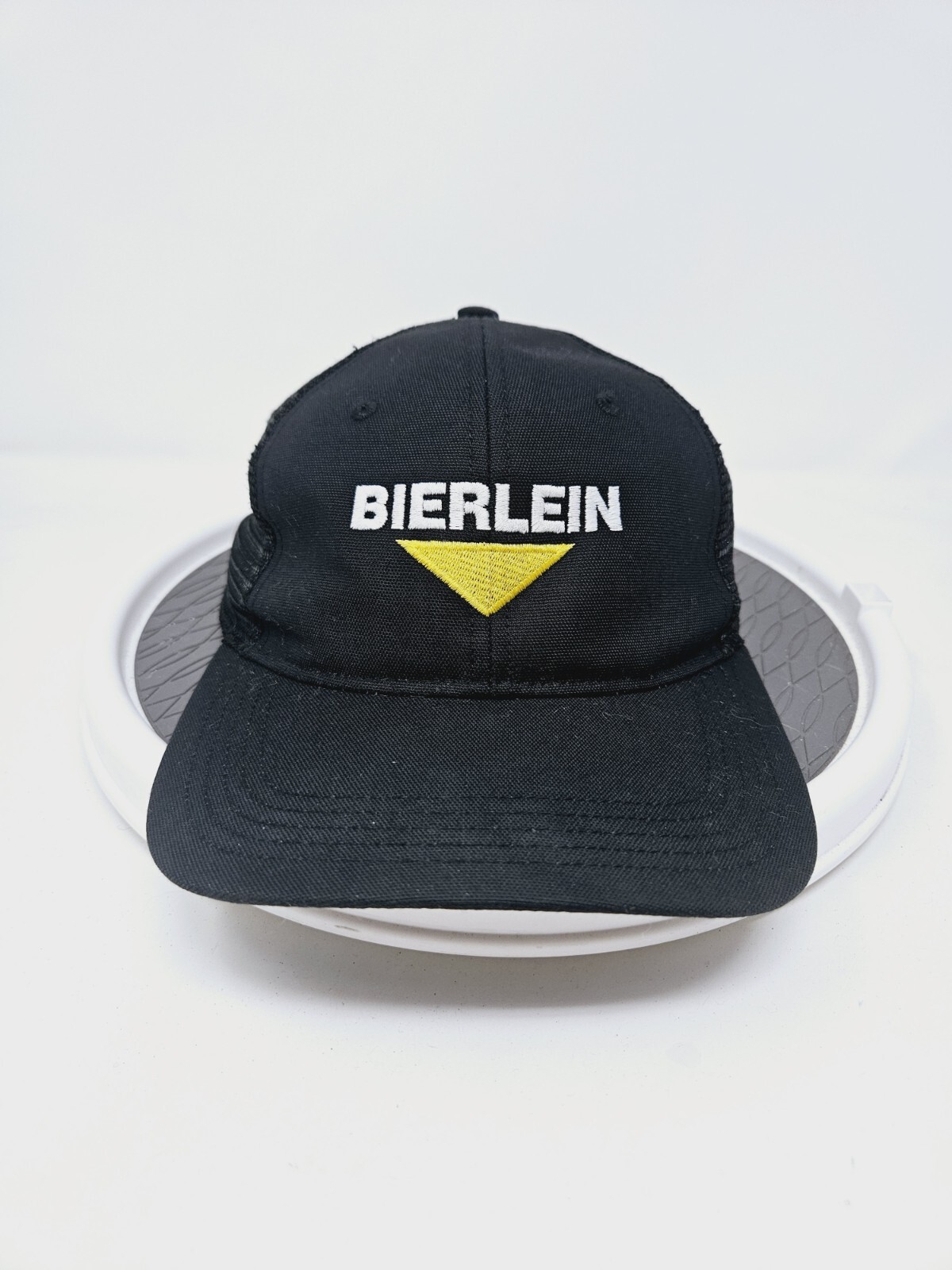 Men’s Black Mesh Carhartt Snapback Hat – Used – Fast Shipping