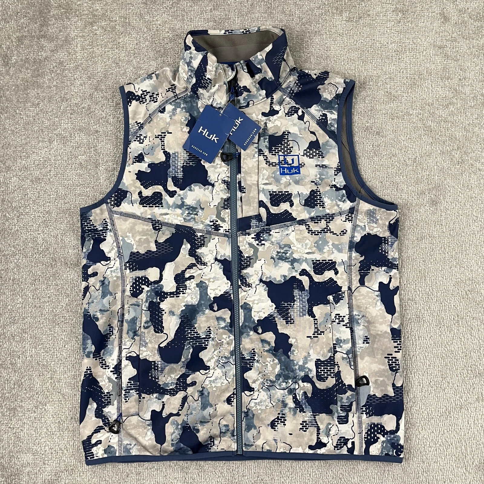 HUK Vest Mens Medium Icon x Soft Shell Camo Blue Brown Fishing Performance NEW