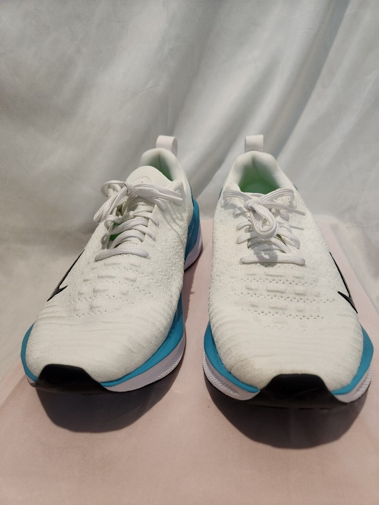 Nike ReactX Infinity Run 4 Men's Size 9.5 Women's Size 11 Running Shoes