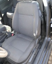 VW Polo 9N3 9N vorne links Sitz Fahrersitz 2/3-Türer