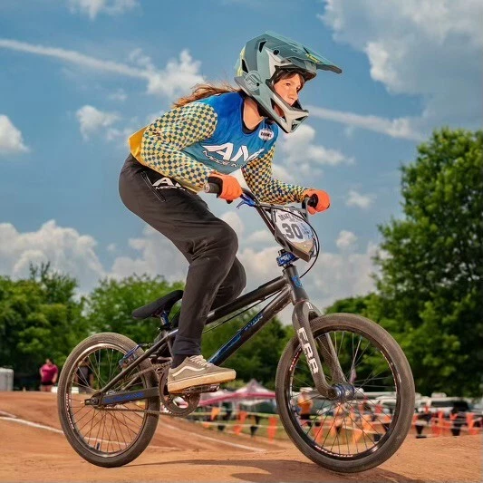 美国制造,AM 自行车裤,黑色,尺寸 28 - 40(标准或高)- MTB、BMX、DH — 第 3/4 张图片