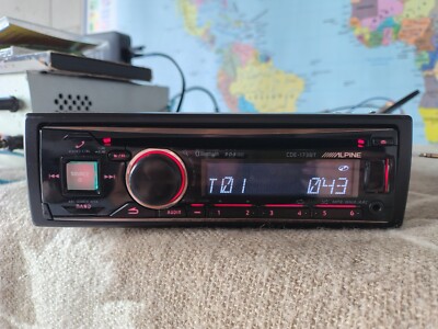 Alpine CDE-173BT Car Stereo Mobile Media Receiver Fully Working Good Shape