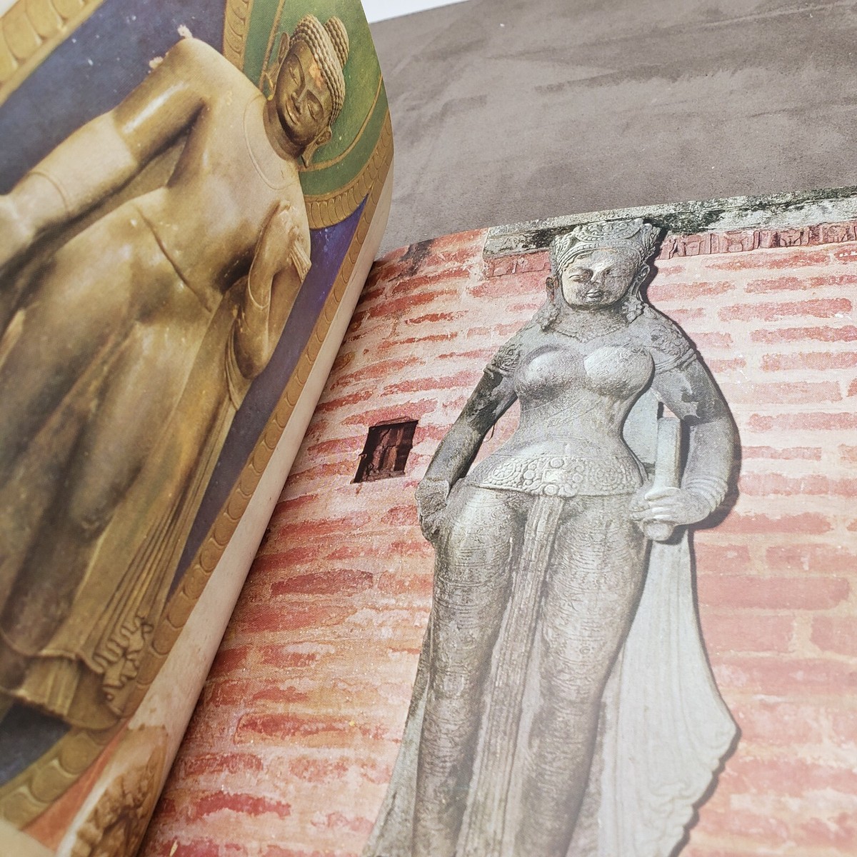 Madanjeet Singh著 『Arte Himalayana』 Himalayan Art By Madanjeet