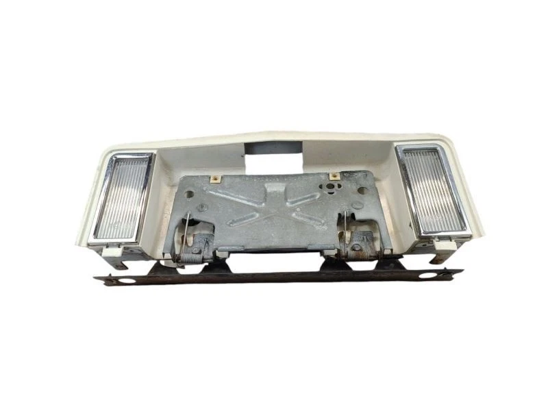 Tail Panel Brougham Fits 85-92 FLEETWOOD 571682 - Image 4 of 4