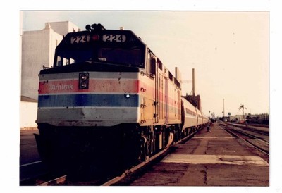 Amtrak F40PH Lok 224 Personenzug Hof Szene 80er Jahre 5 × 31/2 Foto (07)