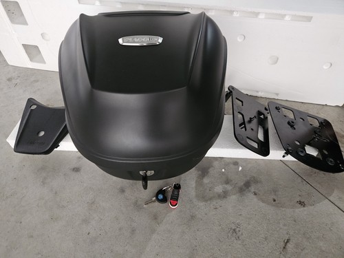 Bauletto Piaggio Medley Con Staffe E Viti