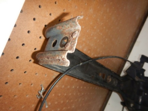 2004-2008 Ford F150 Hood Latch Support Release & Lock - Bild 6 von 11