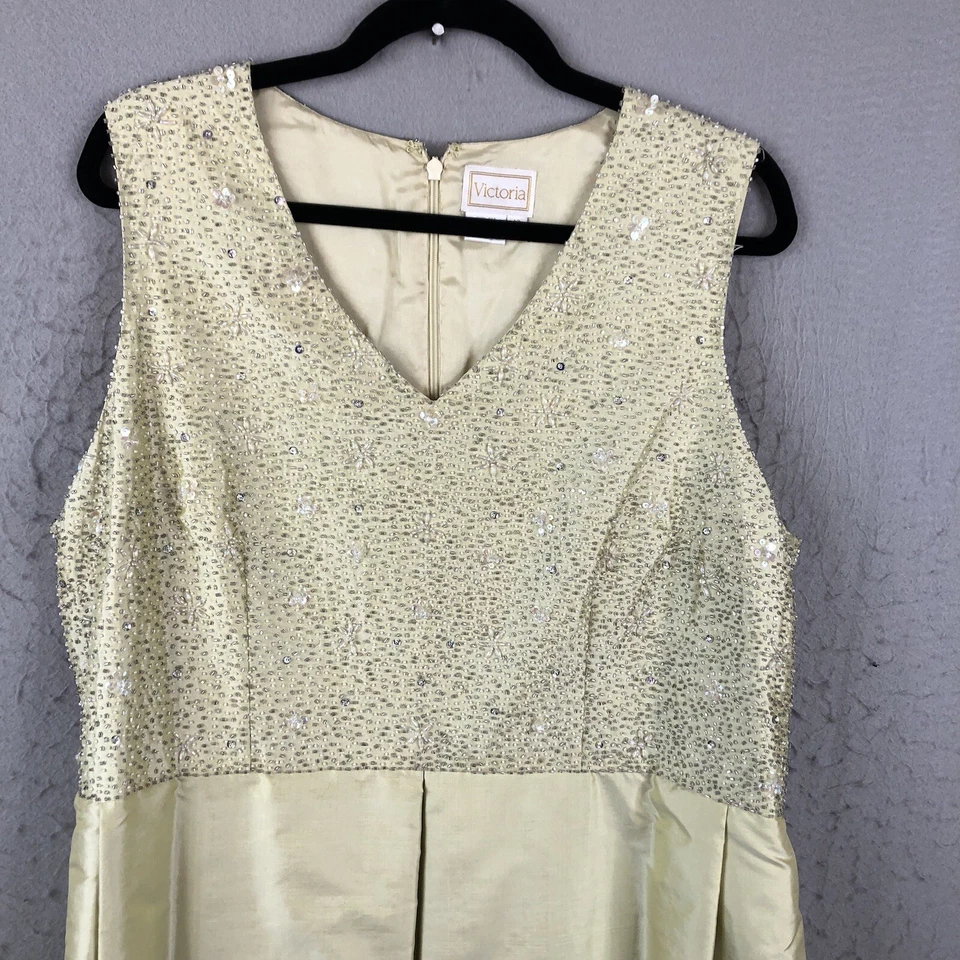 Vestido Victoria Feminino 18 Verde Pálido 100% Seda Pesado Frisado Vestido de Noiva Evento - Imagem 4 de 4