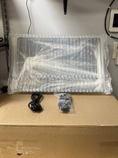 Pair of HP ProDisplay P223 22" FHD WLED LCD Monitor - Used