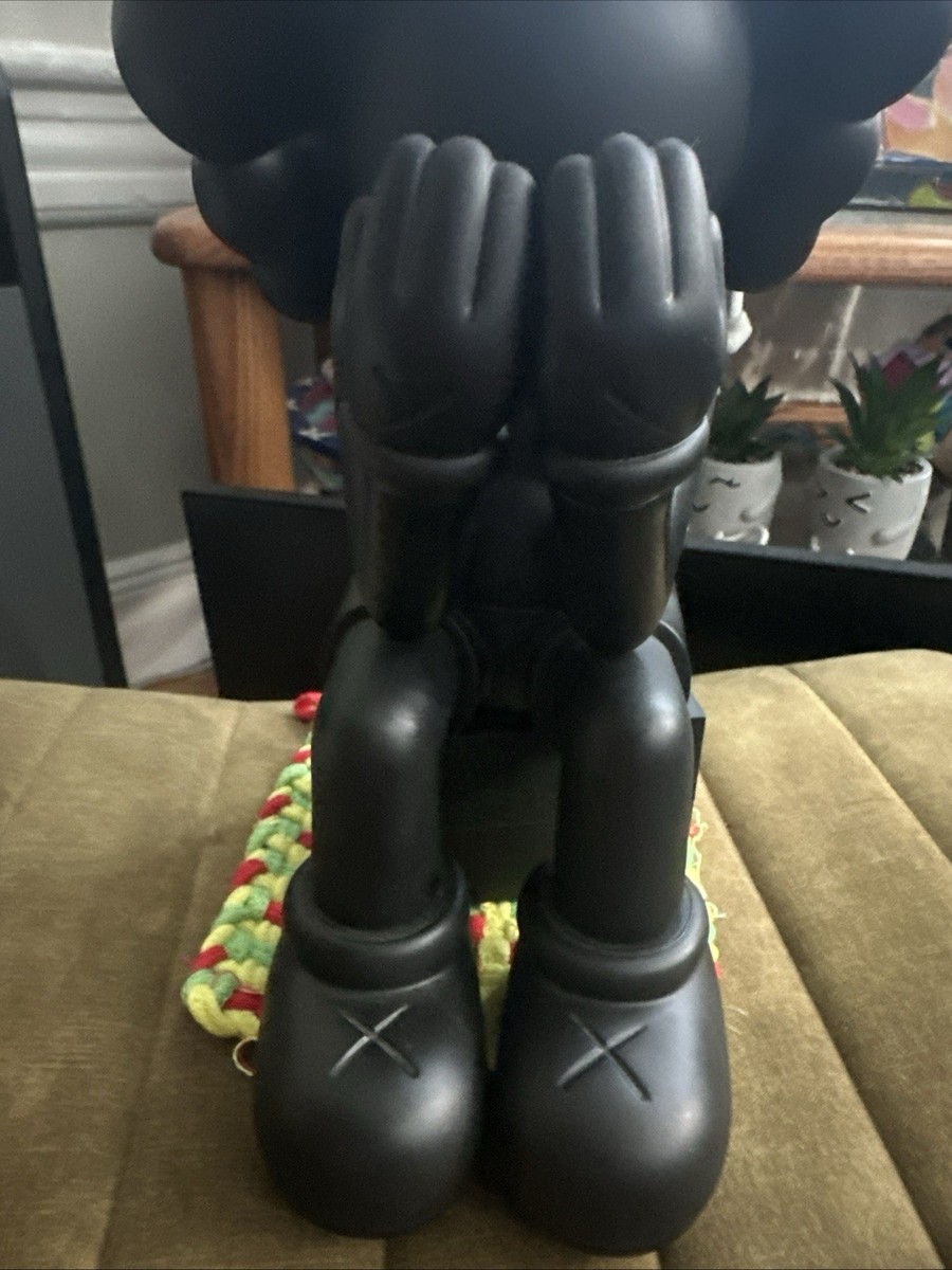 MEDICOM TOY - 新品 即納 KAWS FAMILY BLACK KAWS, Medicom Toy, AllRightsReserved Limited Companions
