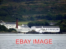 PHOTO  ISLAY LAGAVULIN DISTILLERY