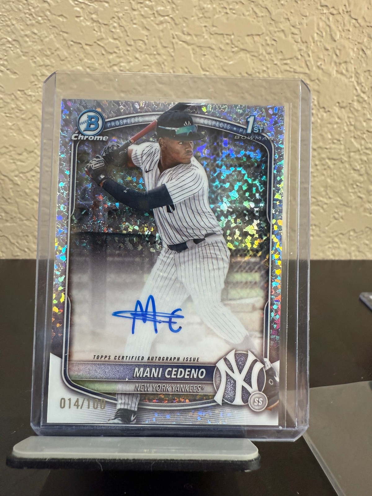 Mani Cedeno 2025 BOWMAN CHROME PROSPECT 1ST BOWMAN MINI DIAMONDS AUTO /100