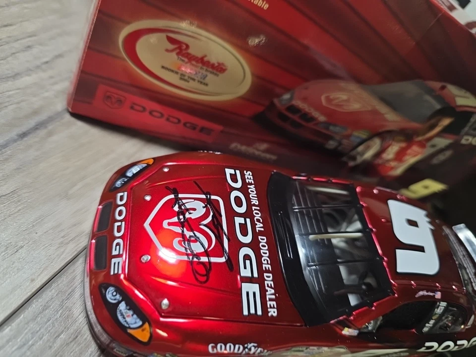 Nascar Kasey Kahne #9 2004 Copa Nextel Novato Año 1/24 Autografiado Con Caja Foto 3 de 4