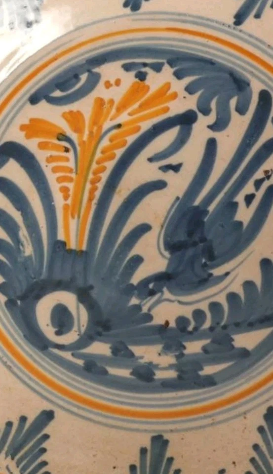 Plato/tazón antiguo decorativo europeo hecho a mano Foto 2 de 4