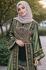 Traditional Palestinian Thobe